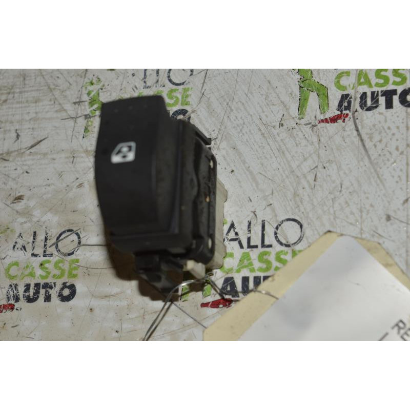 Interrupteur de leve vitre arriere gauche RENAULT LAGUNA 2 Photo n°1