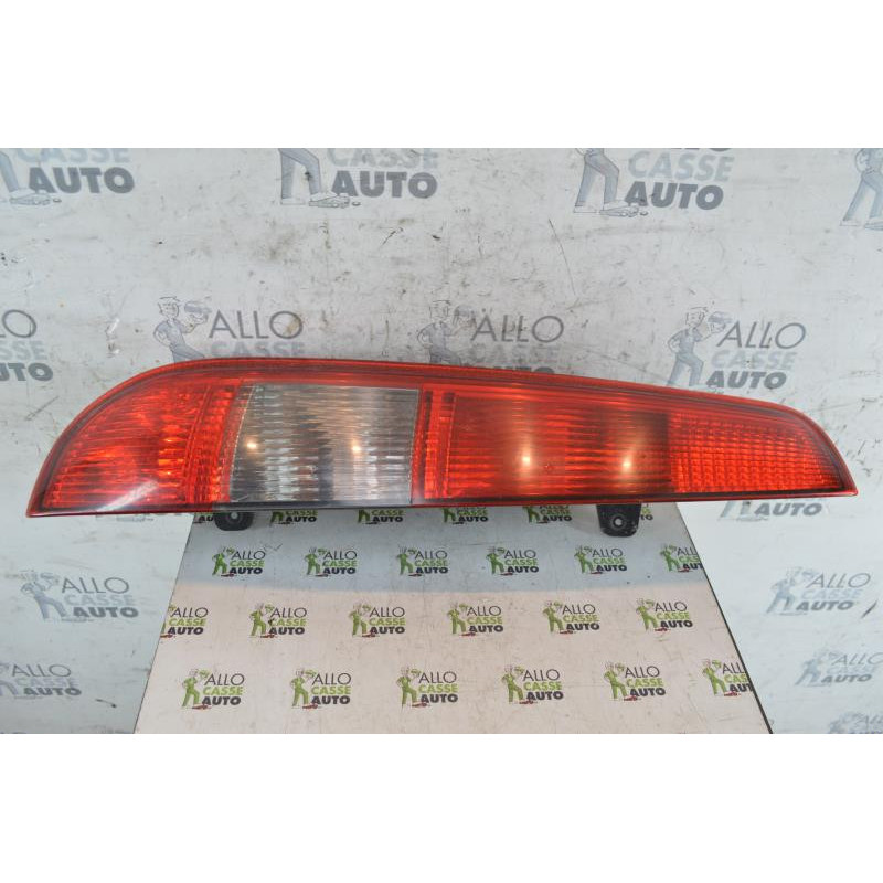 Feu arriere principal gauche (feux) FORD FOCUS 2 Photo n°1