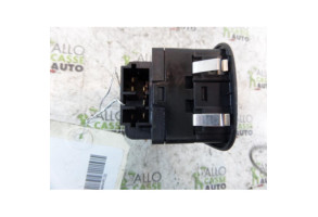 Interrupteur de leve vitre avant gauche PEUGEOT 206 Photo n°2