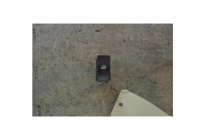 Interrupteur de leve vitre arriere gauche RENAULT GRAND ESPACE 4 Photo n°2