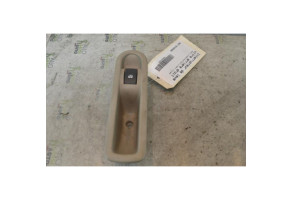 Interrupteur de leve vitre arriere droit RENAULT SCENIC 2 Photo n°1