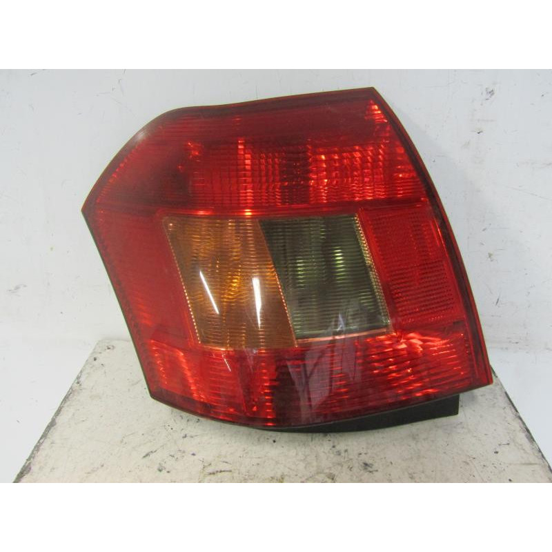 Feu arriere principal droit (feux) TOYOTA COROLLA 10 Photo n°1
