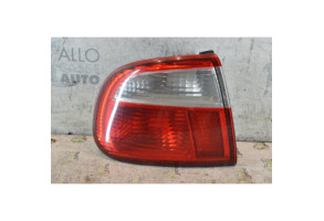 Feu arriere principal gauche (feux) SEAT TOLEDO 2 Photo n°1