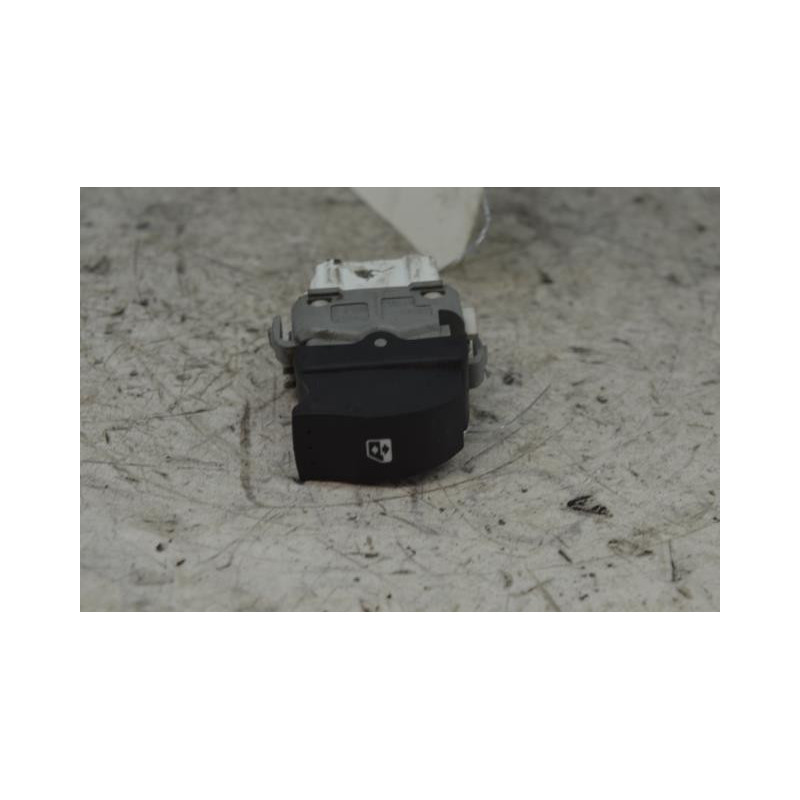 Interrupteur de leve vitre arriere gauche RENAULT MEGANE 2 Photo n°1