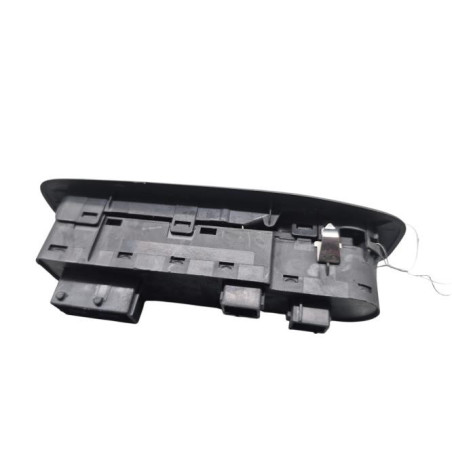 Interrupteur de leve vitre avant gauche PEUGEOT 208 1