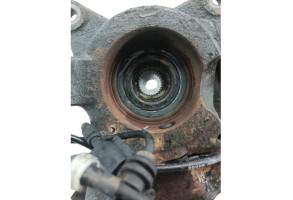 Pivot de moyeu avant gauche SSANGYONG KORANDO 2 Photo n°5