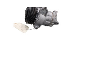 Compresseur clim RENAULT TWINGO 3 Photo n°3