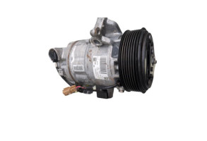 Compresseur clim RENAULT TWINGO 3 Photo n°8