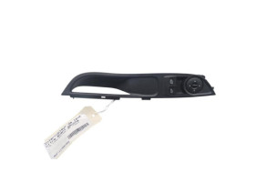 Interrupteur de leve vitre avant gauche FORD FOCUS 3 Photo n°1