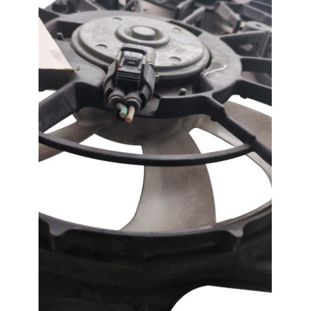 Moto ventilateur radiateur TOYOTA AURIS 2
