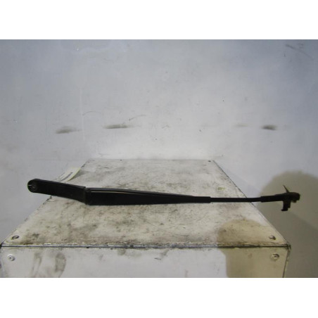 Bras essuie glace avant gauche VOLKSWAGEN GOLF 5