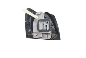 Feu arriere principal droit (feux) VOLKSWAGEN POLO 5 Photo n°1