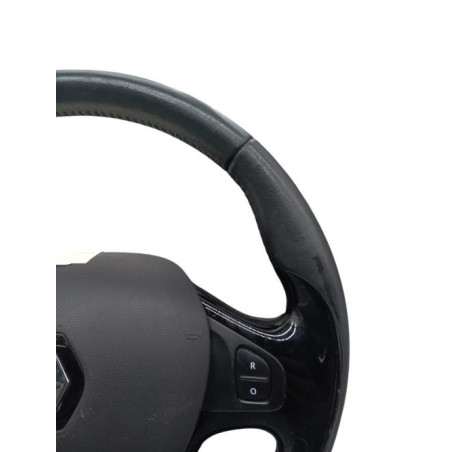 Volant RENAULT CLIO 4
