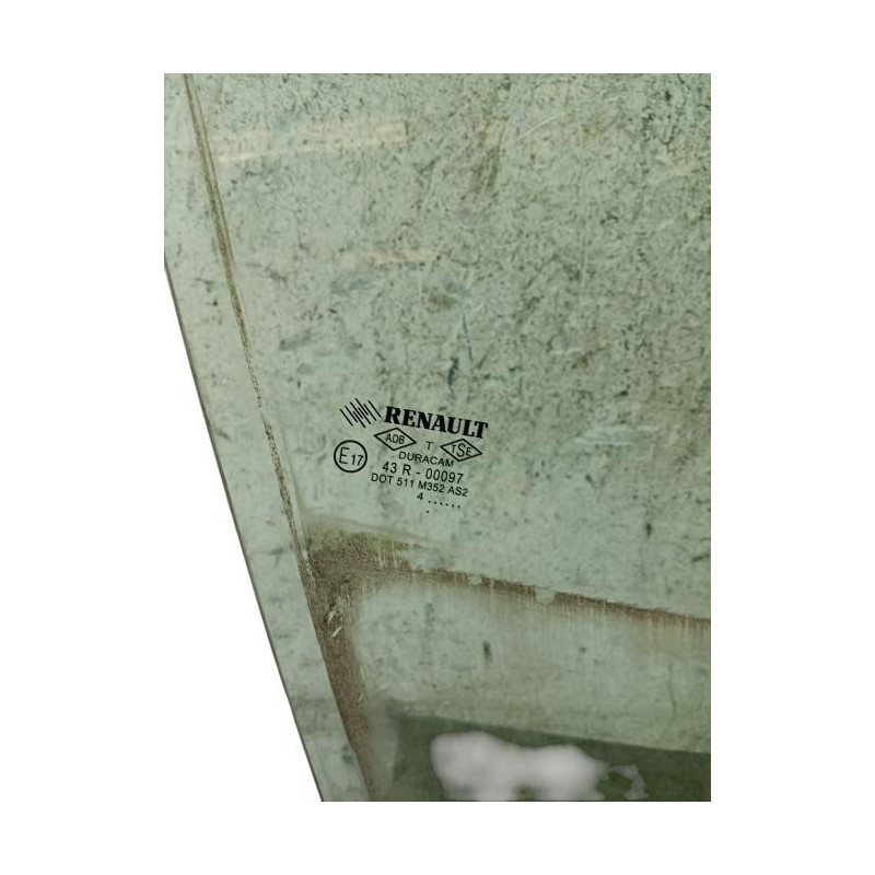 Vitre avant droit RENAULT CLIO 4 Photo n°1