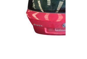 Malle/Hayon arriere SKODA FABIA 2 Photo n°3