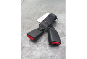 Attache ceinture arriere droit SUZUKI SWIFT 3 Photo n°2