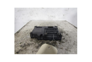 Lecteur de carte (neiman) RENAULT CLIO 4 Photo n°1