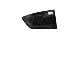 Vitre arriere droit TOYOTA AYGO 1 Photo n°3