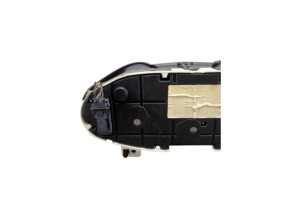 Compteur FORD FIESTA 6 Photo n°2