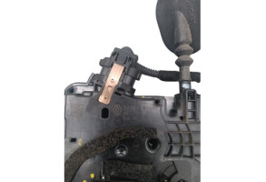 Serrure arriere gauche RENAULT CLIO 5 Photo n°2