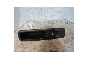 Interrupteur de leve vitre arriere gauche RENAULT MEGANE 3 Photo n°1