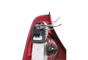 Feu arriere principal droit (feux) RENAULT CLIO 2 Photo n°3