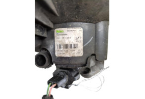 Anti brouillard droit (feux) PEUGEOT 308 1 Photo n°2