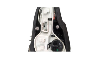 Feu arriere secondaire droit (feux) VOLKSWAGEN GOLF 7 Photo n°2