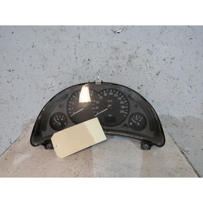 Compteur OPEL COMBO C Photo n°1