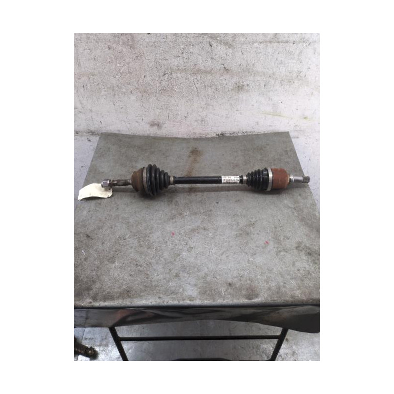 Cardan gauche (transmission) PEUGEOT 2008 1 Photo n°1