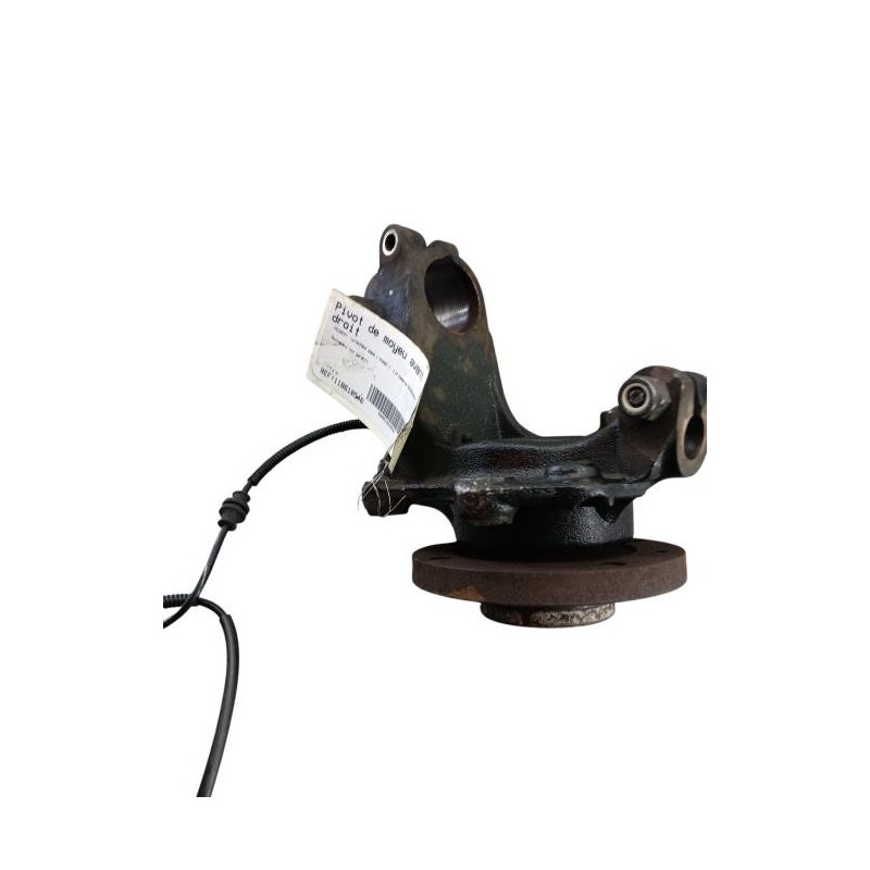 Pivot de moyeu avant droit PEUGEOT 2008 1 Photo n°1