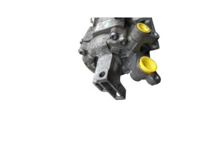 Compresseur clim TOYOTA AYGO 1 Photo n°3