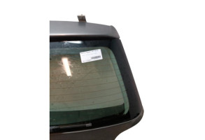 Malle/Hayon arriere VOLKSWAGEN POLO 4 Photo n°8