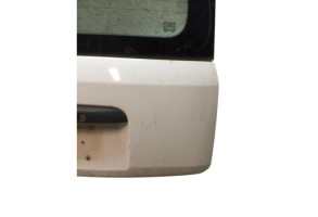 Malle/Hayon arriere FIAT PANDA 2 Photo n°8