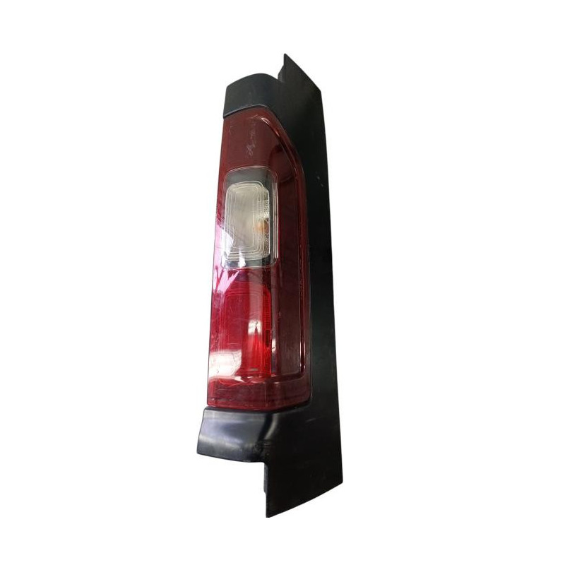 Feu arriere principal droit (feux) RENAULT TRAFIC 3 COURT Photo n°1