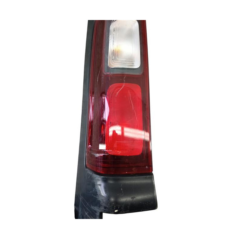 Feu arriere principal gauche (feux) RENAULT TRAFIC 3 COURT Photo n°1