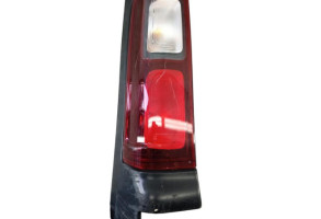 Feu arriere principal gauche (feux) RENAULT TRAFIC 3 COURT Photo n°1