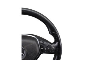 Volant MERCEDES CLASSE C 204 Photo n°1