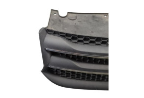 Calandre DACIA SANDERO 2 Photo n°1