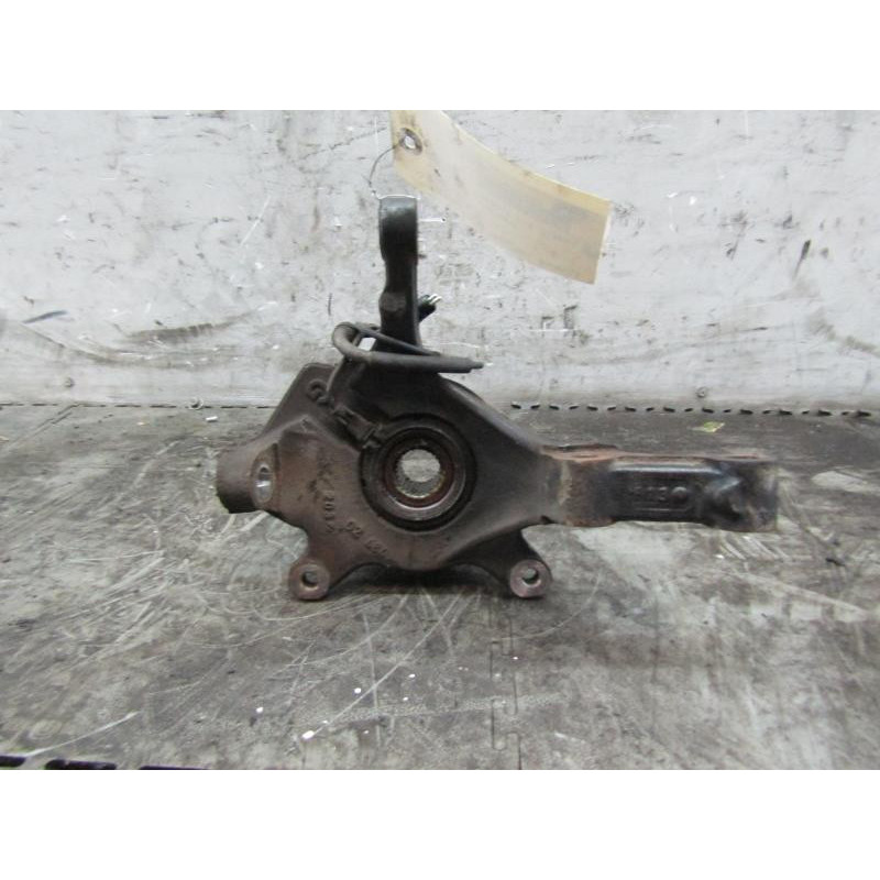Pivot de moyeu avant gauche RENAULT LAGUNA 2 Photo n°1
