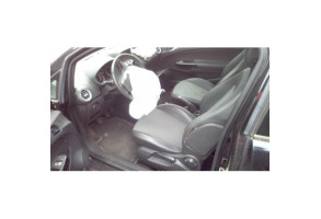 Serrure avant droit OPEL CORSA D Photo n°4