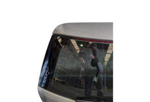 Malle/Hayon arriere MERCEDES CLASSE C 204 Photo n°4