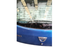 Malle/Hayon arriere DACIA SANDERO 2 Photo n°11