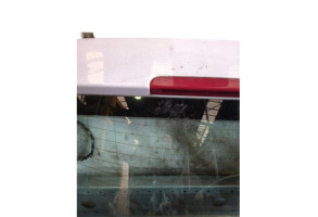 Malle/Hayon arriere RENAULT MEGANE 3 Photo n°4