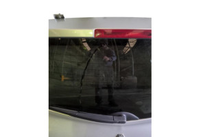 Malle/Hayon arriere RENAULT TWINGO 2 Photo n°4