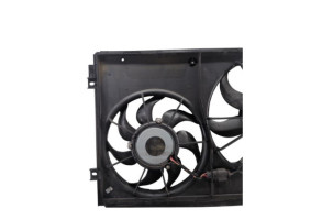 Moto ventilateur radiateur VOLKSWAGEN GOLF 6 Photo n°3