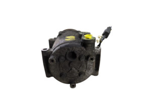 Compresseur clim FORD FIESTA 6 Photo n°6