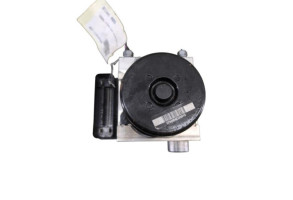 Bloc ABS (freins anti-blocage) MERCEDES CLASSE C 204 Photo n°4