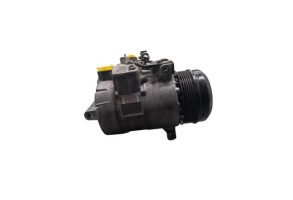 Compresseur clim MERCEDES CLASSE C 204 Photo n°1