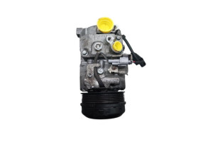 Compresseur clim MERCEDES CLASSE C 204 Photo n°2
